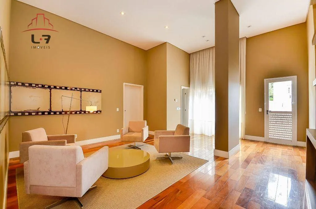 3-bedroom apartment with a grill on the balcony — photo 37