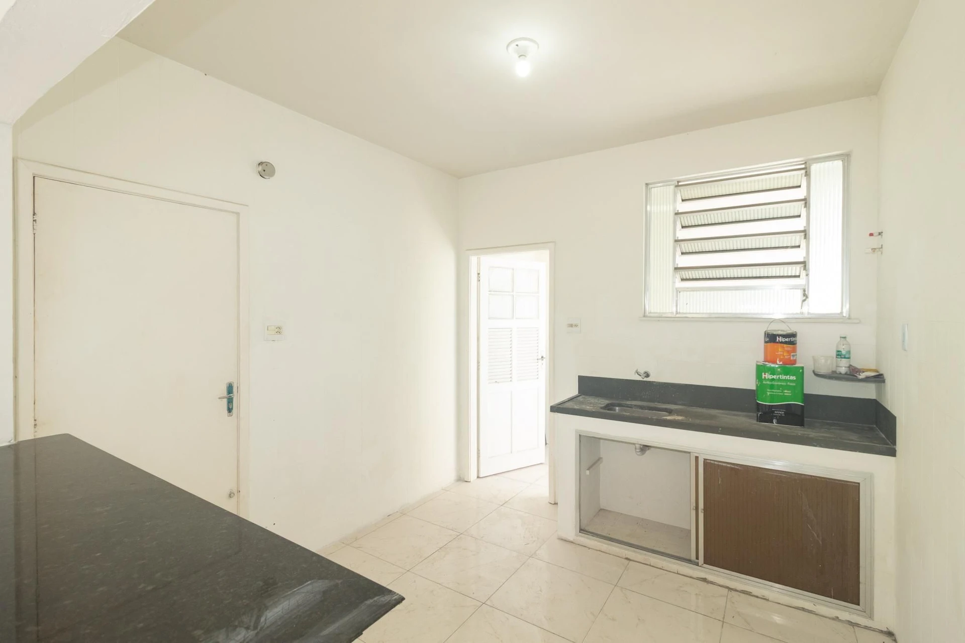 Apartment with 2 bedrooms, 1 bathroom and 1 parking spot — photo 2