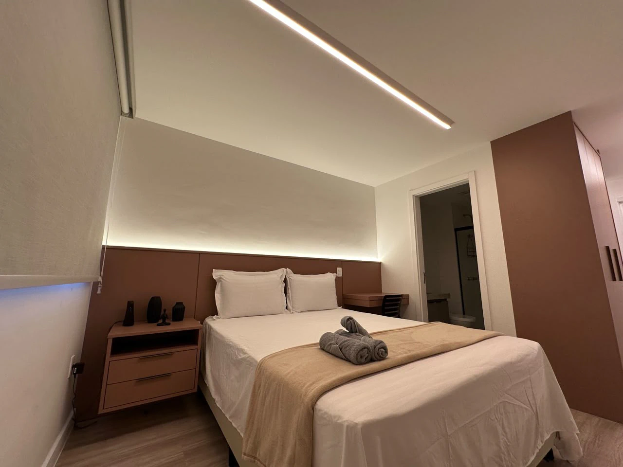 87 m² apartment with a home office and a mountain view — photo 5