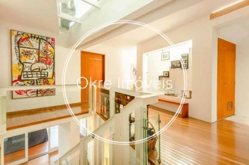 Furnished 644 m² house with 4 bedrooms and 7 bathrooms — photo 4