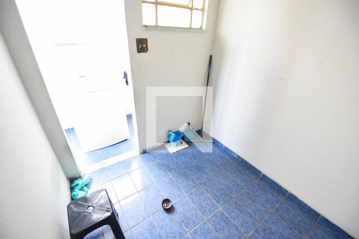 Apartamento mobiliado com 4 quartos e cozinha separada — photo 2