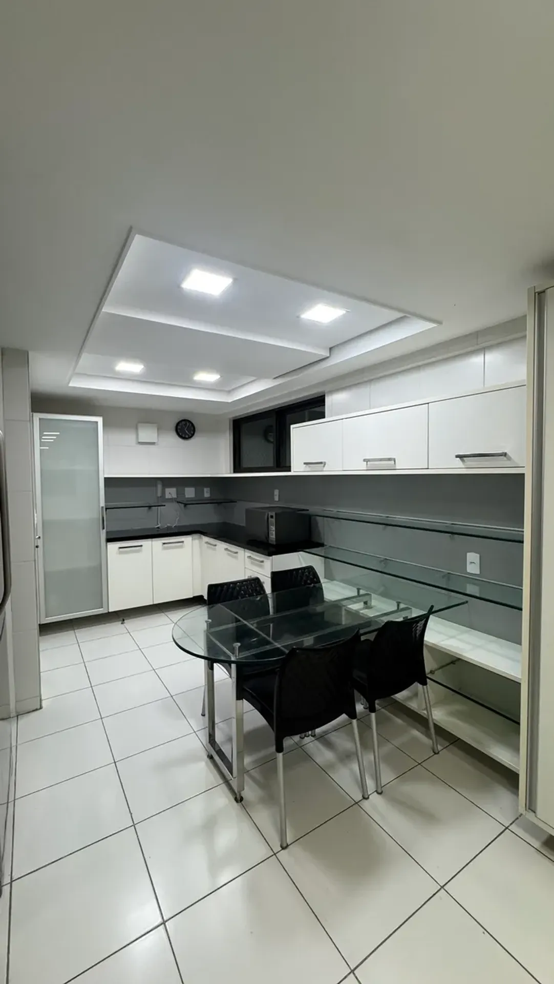 Квартира 299 м² з 5 спальнями та 4 паркомісцями — photo 42
