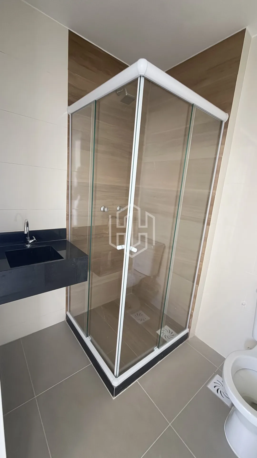 Балкон з грилем та 2 спальні: квартира 59 м² — photo 16