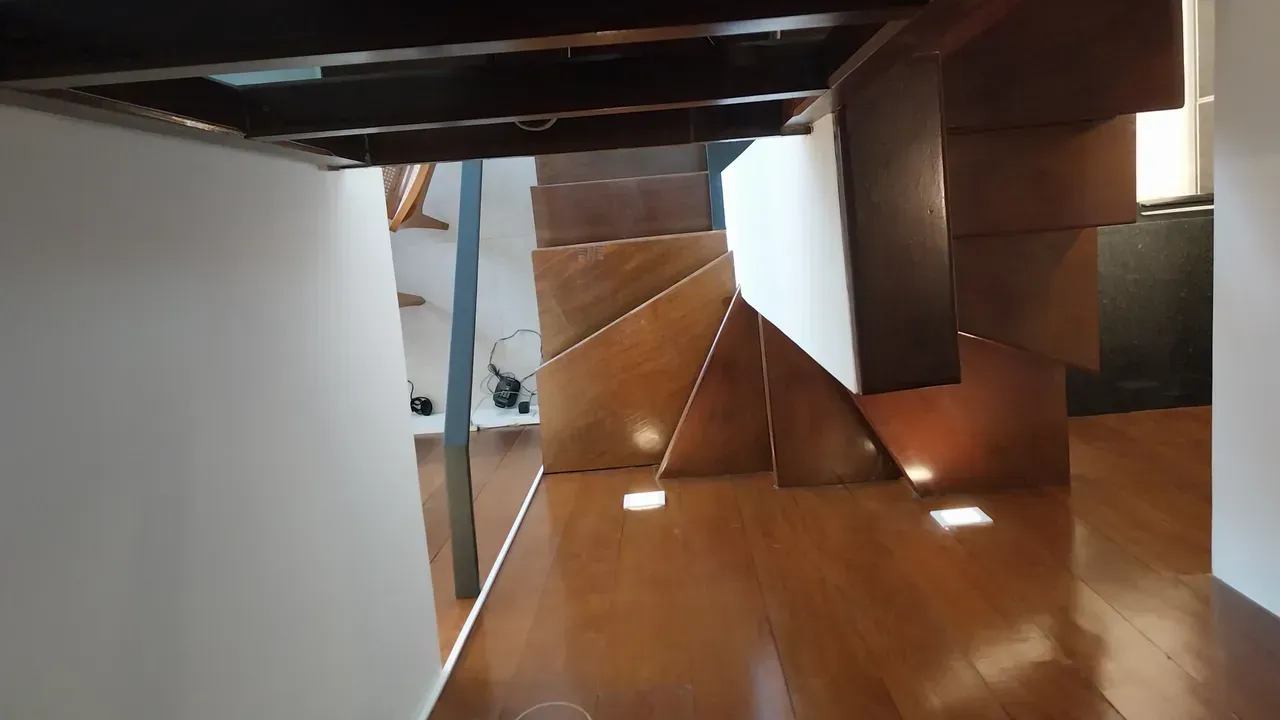 Furnished 1-bedroom apartment with 2 bathrooms — photo 6
