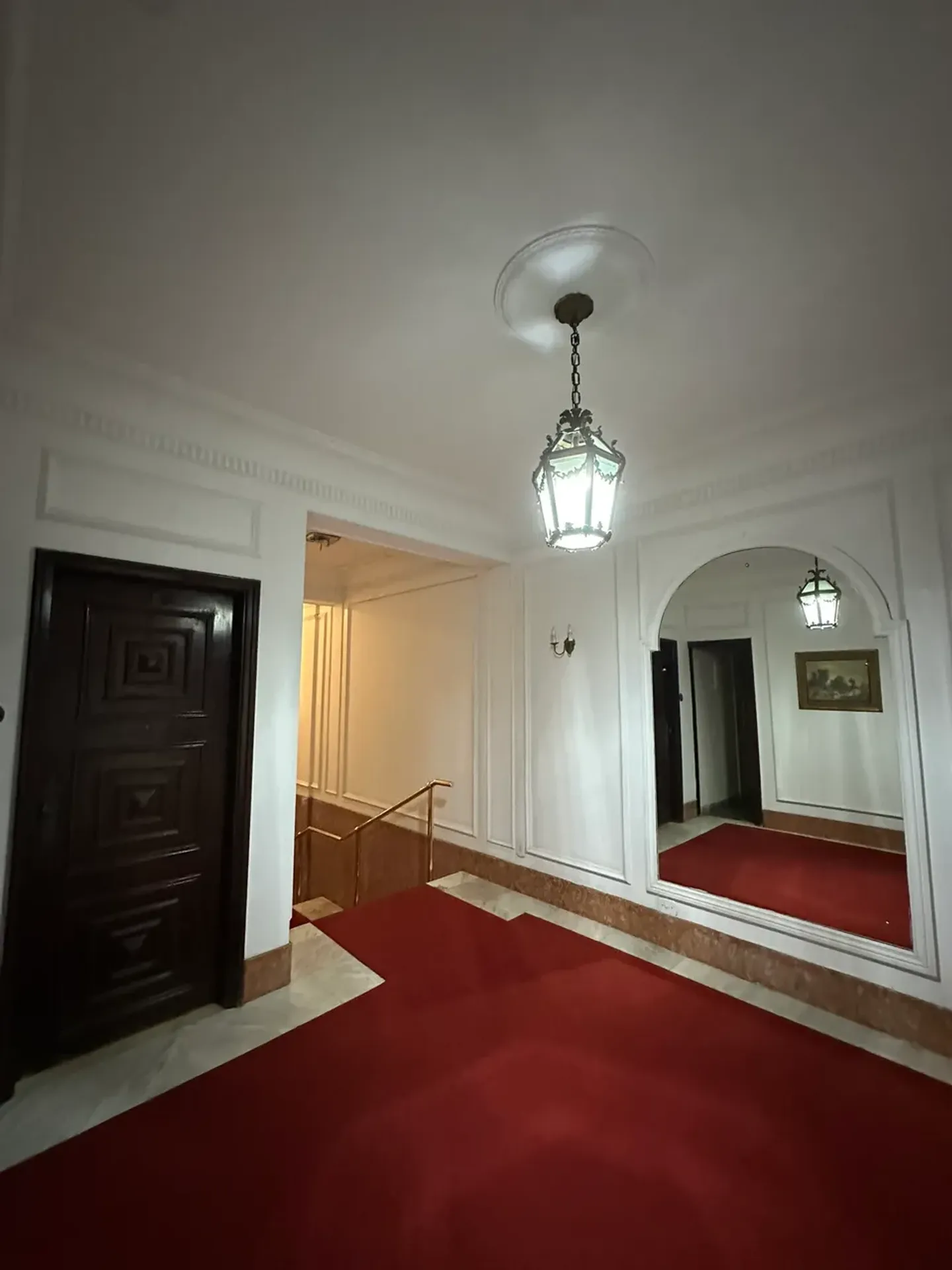 Furnished apartment with 3 bedrooms and 3 bathrooms — photo 51
