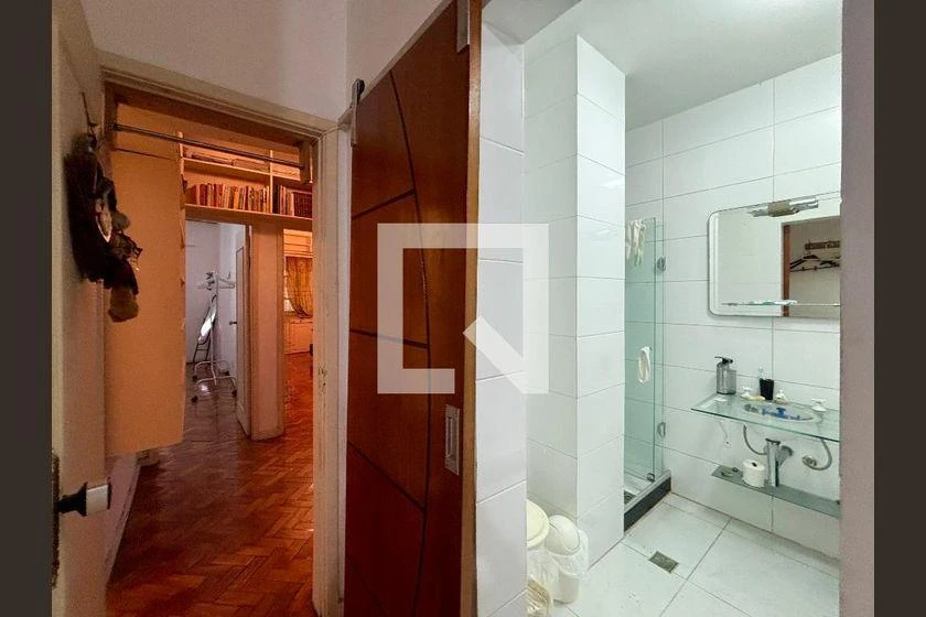 Apartamento amueblado con 3 dormitorios y cocina cerrada — photo 46