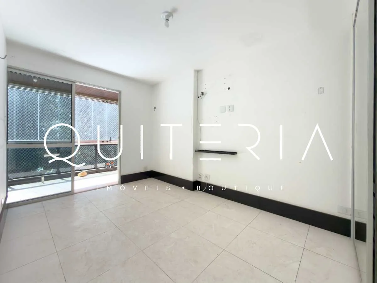 3-bedroom apartment in a building with a sauna — photo 22