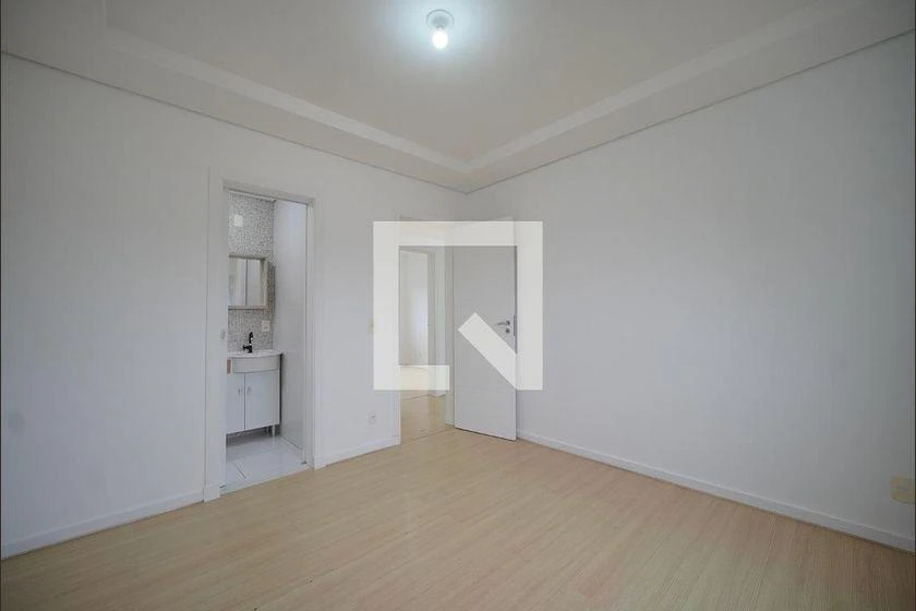 Apartment, 86 m², with wood or laminate floors — photo 13