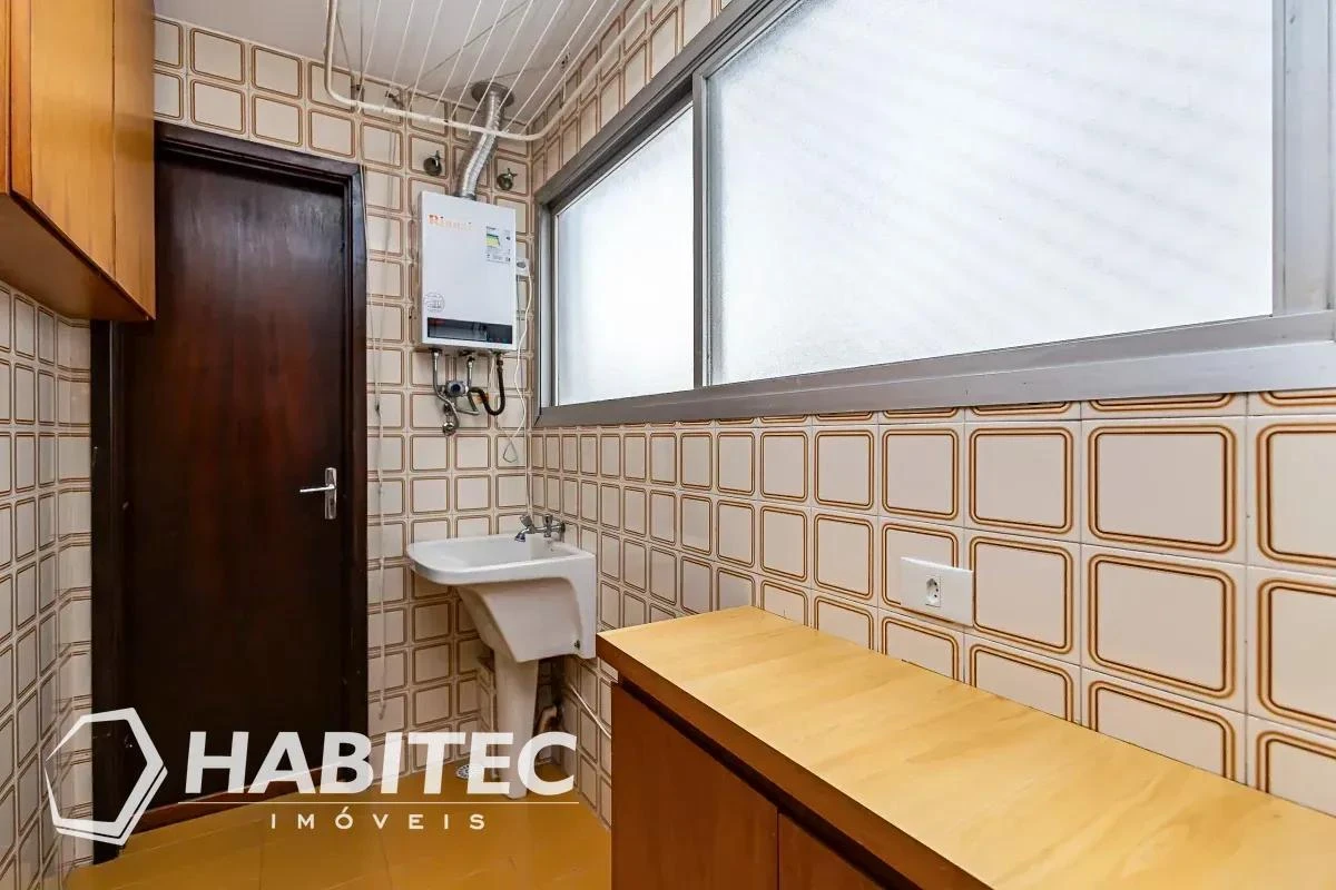 Квартира з 3 спальнями та дерев'яною підлогою або ламінатом — photo 9