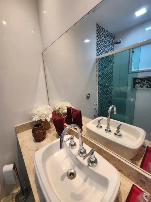 Casa mobiliada com 4 quartos, cozinha aberta e 370 m² — photo 9