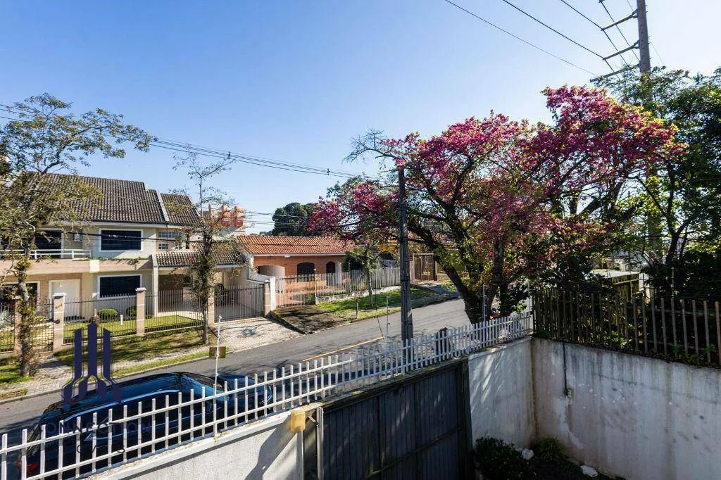Triplex house with a private garden and BBQ — photo 24