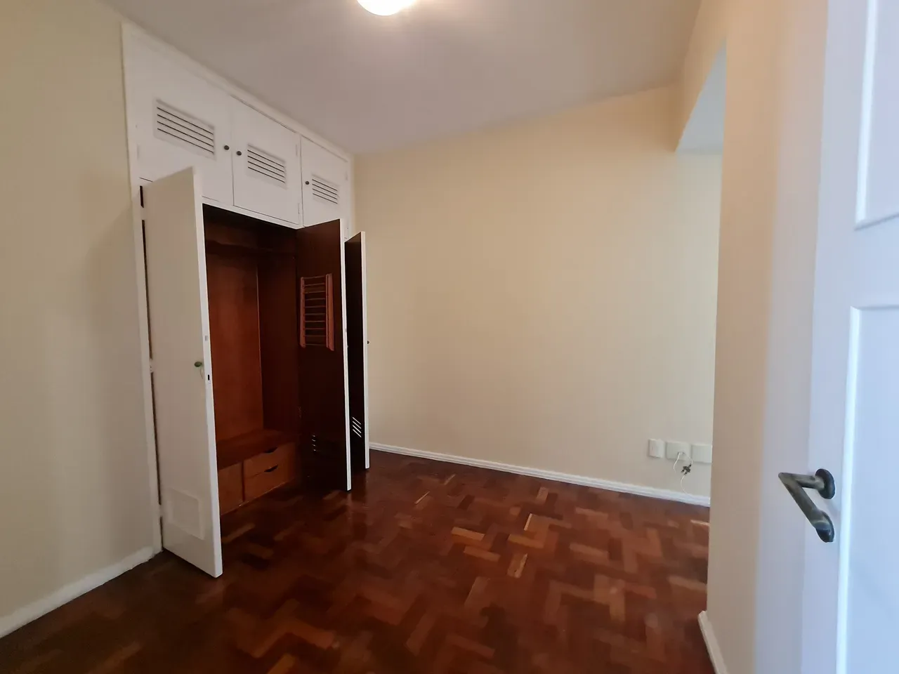 3-bedroom apartment with en-suite on the 9th floor — photo 3