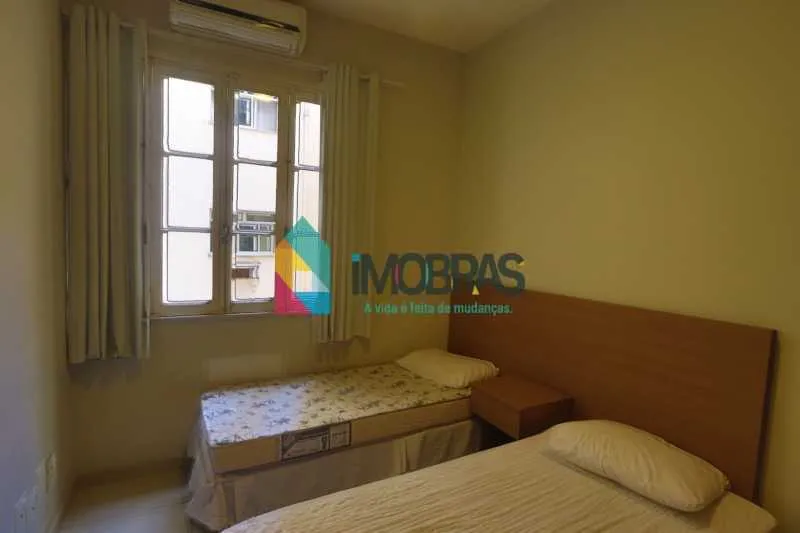 2-bedroom apartment with 3 bathrooms and an open-plan kitchen — photo 12