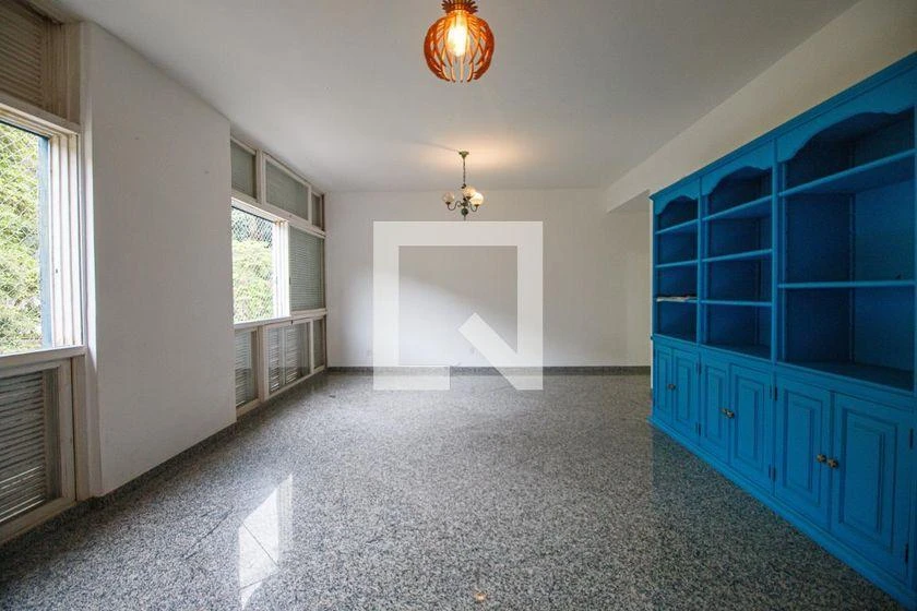 4-bedroom apartment 160 m² with 3 bathrooms — photo 6