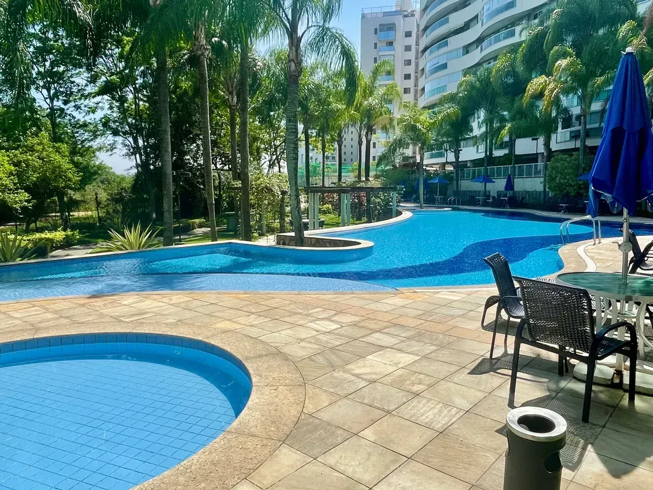 Duplex penthouse furnished with 4 bedrooms 235 m² — photo 37