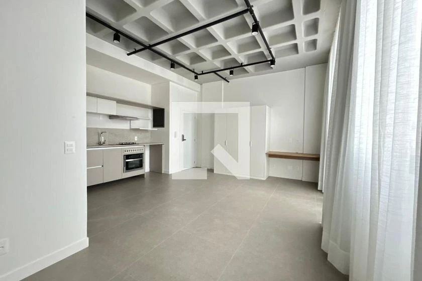 Studio in a building with a gym — photo 4