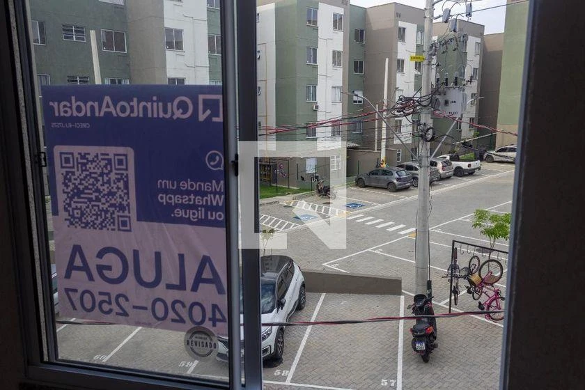 Apartamento de 2 quartos com piso de madeira ou laminado — photo 47