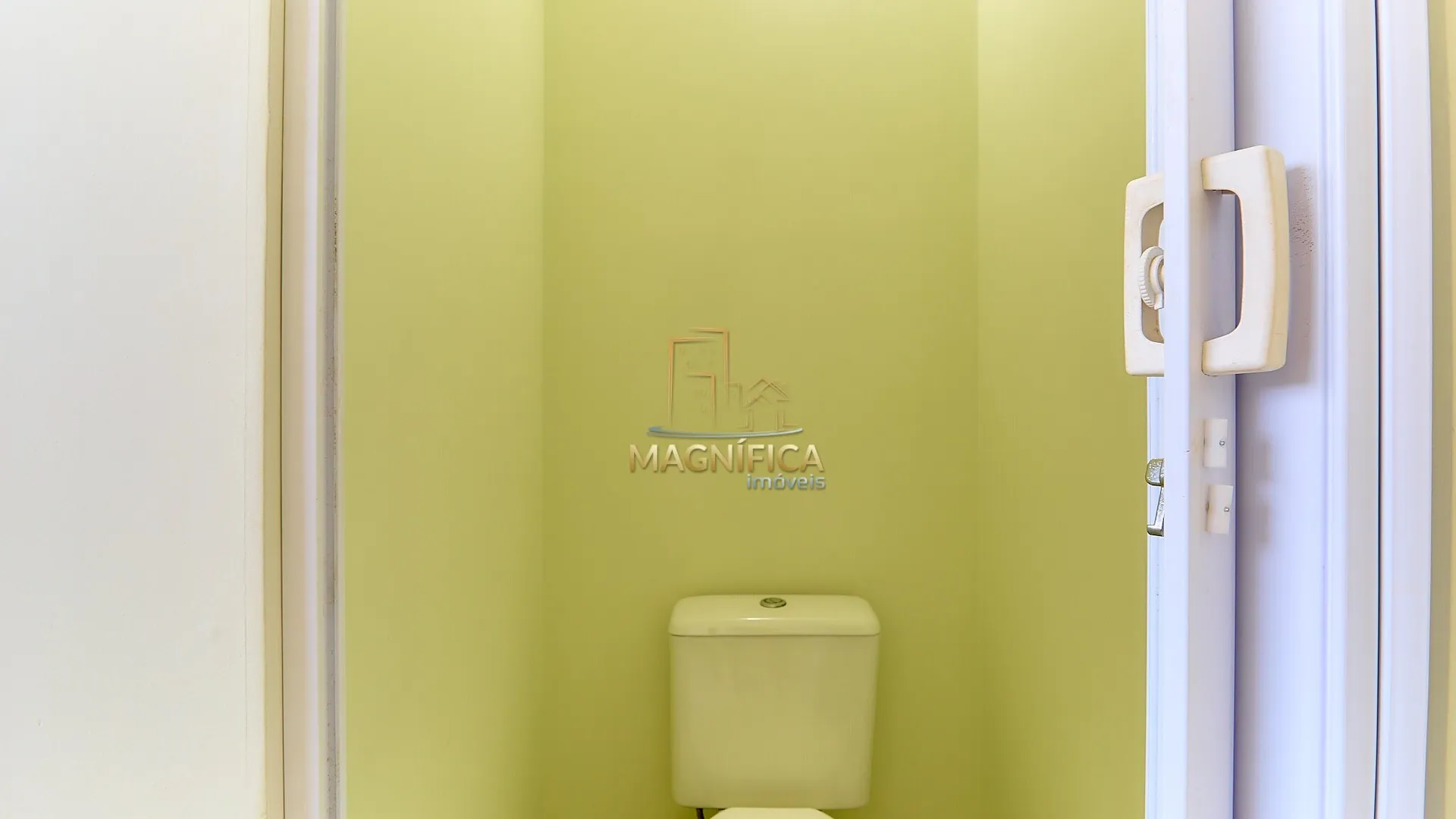 Casa com 6 quartos e 3 banheiros, 307 m² e 2 vagas — photo 6