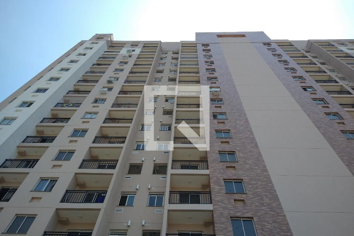 2-bedroom apartment in a building with a gym — photo 91