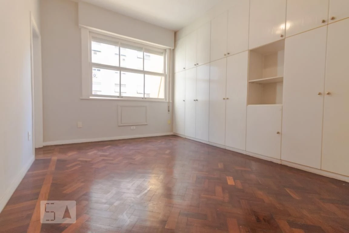 Apartment, 200 m², with a bathtub — photo 4