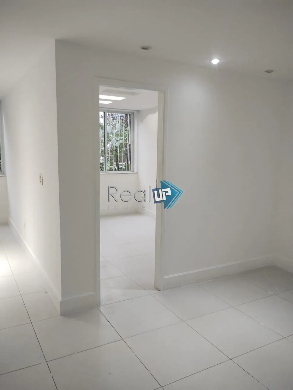 Apartamento para locação com 2 dormitórios e 2 banheiros — photo 12