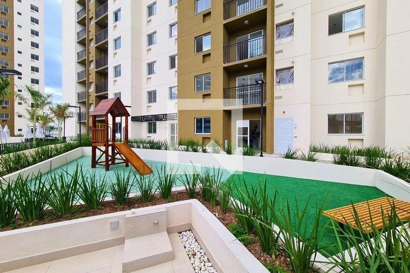 2-bedroom apartment with balcony and separate kitchen — photo 37