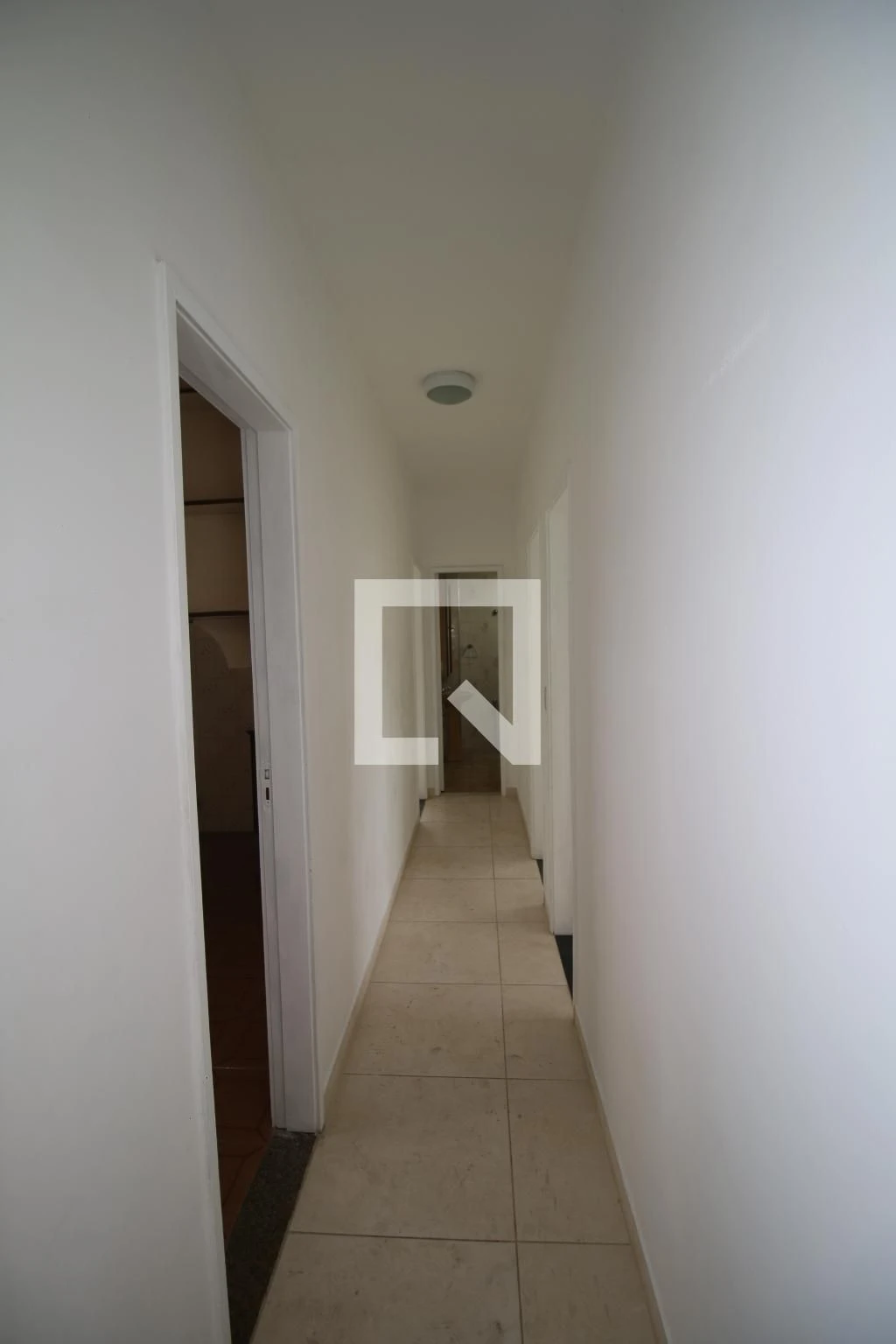 Rental apartment with 3 bedrooms and a balcony — photo 13