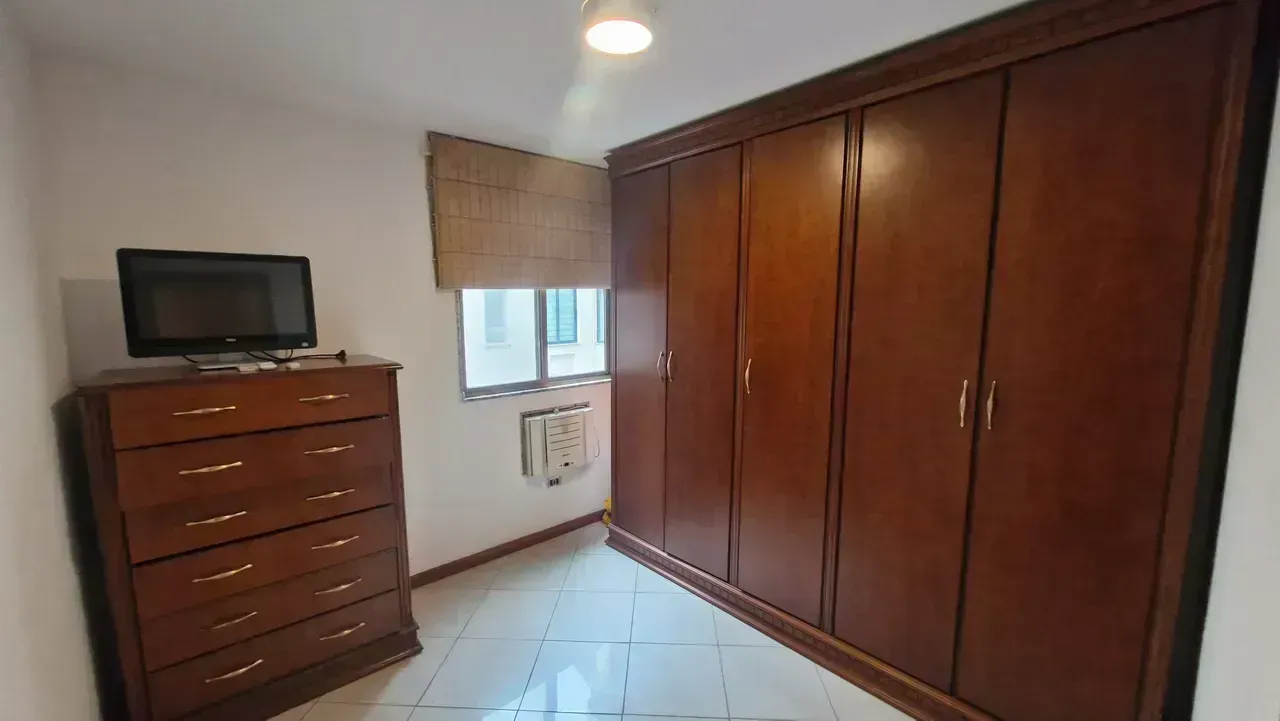 Apartment with a closed kitchen and 3 bedrooms — photo 14