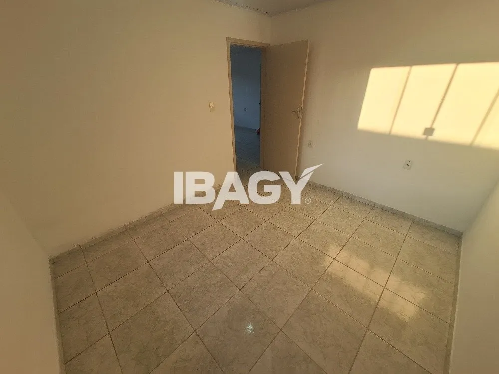 2-bedroom house with balcony BBQ setup — photo 10