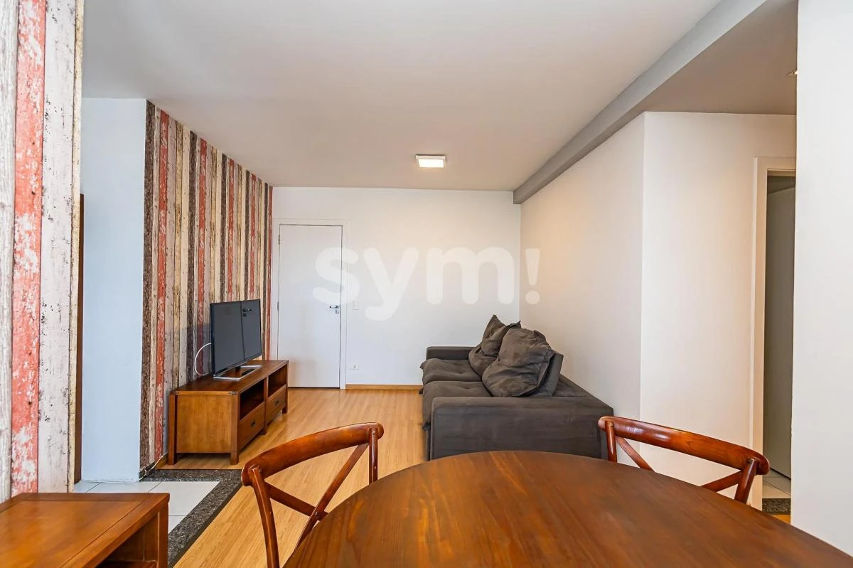 Balcony with a grill in a 3-bedroom apartment, 71 m² — photo 20