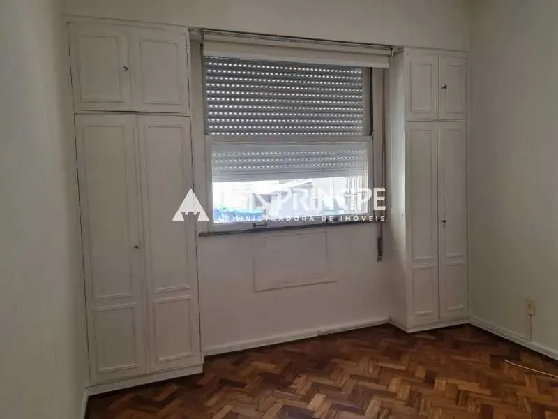 Apartment, 70 m², with wood or laminate floors — photo 4