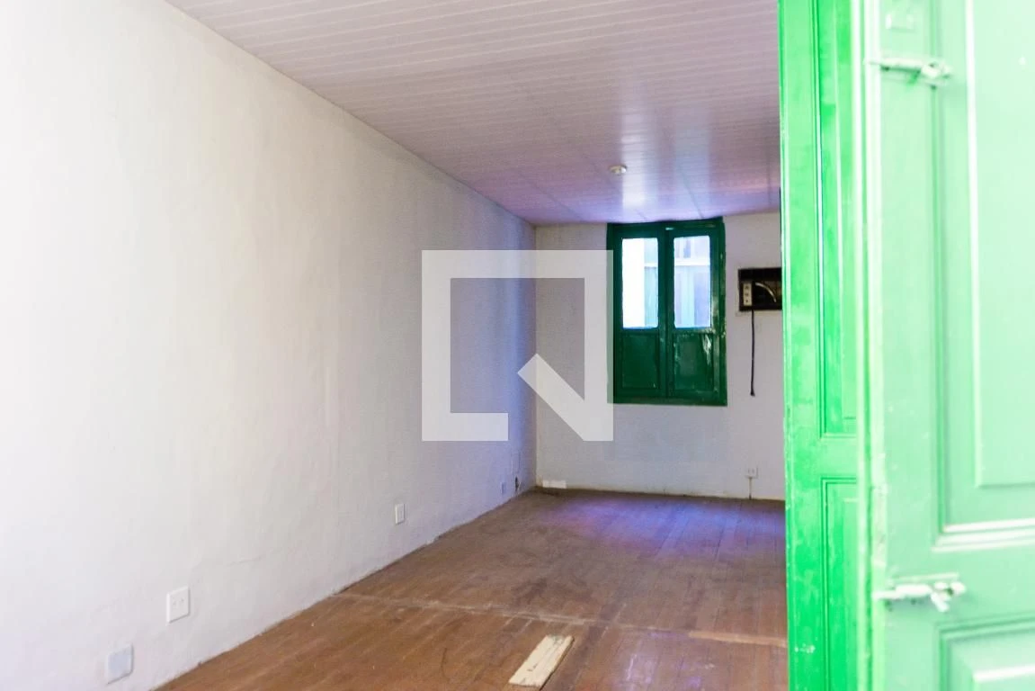 Rental house with 5 bedrooms and a closed kitchen room — photo 56