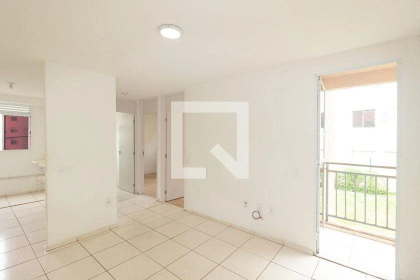 2-bedroom apartment in a building with a pool — photo 38