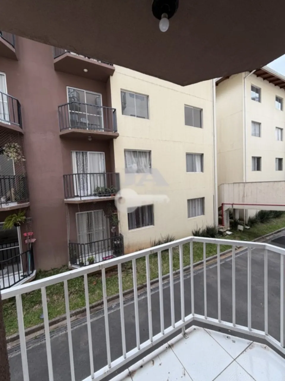 Apartamento con 3 dormitorios y ducha con mampara — photo 4