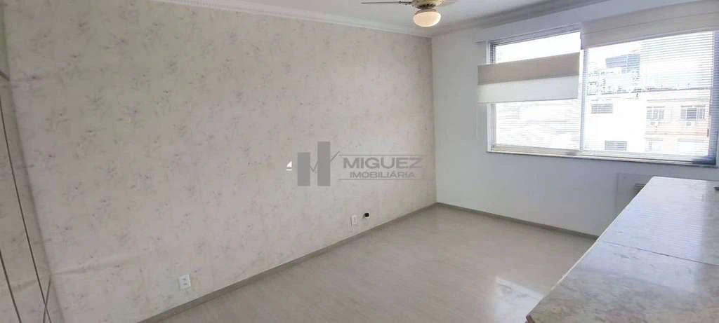 Furnished 321 m² apartment with 4 bedrooms and 2 parking — photo 9