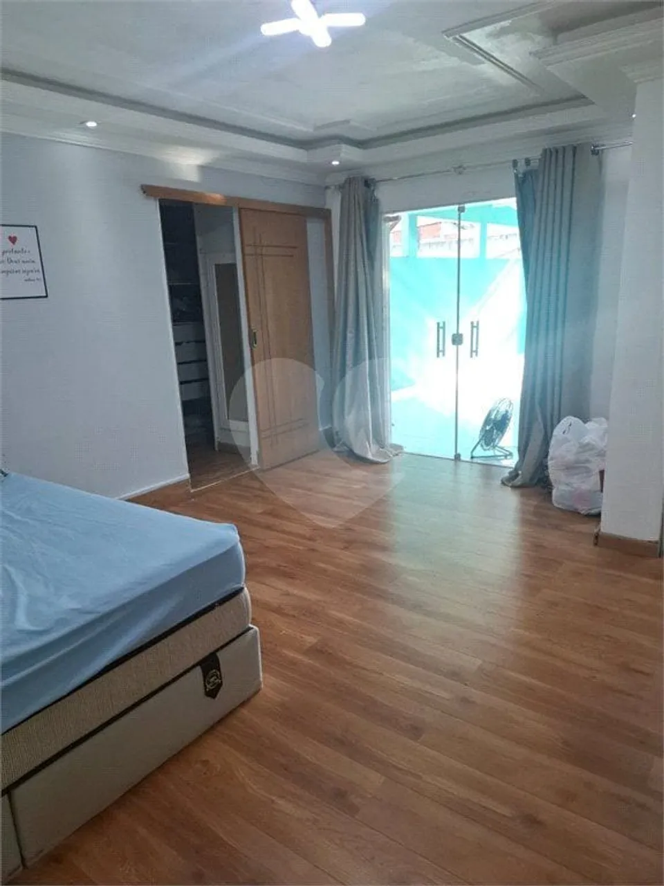 Washing machine in a 2-bedroom house, 198 m² — photo 20
