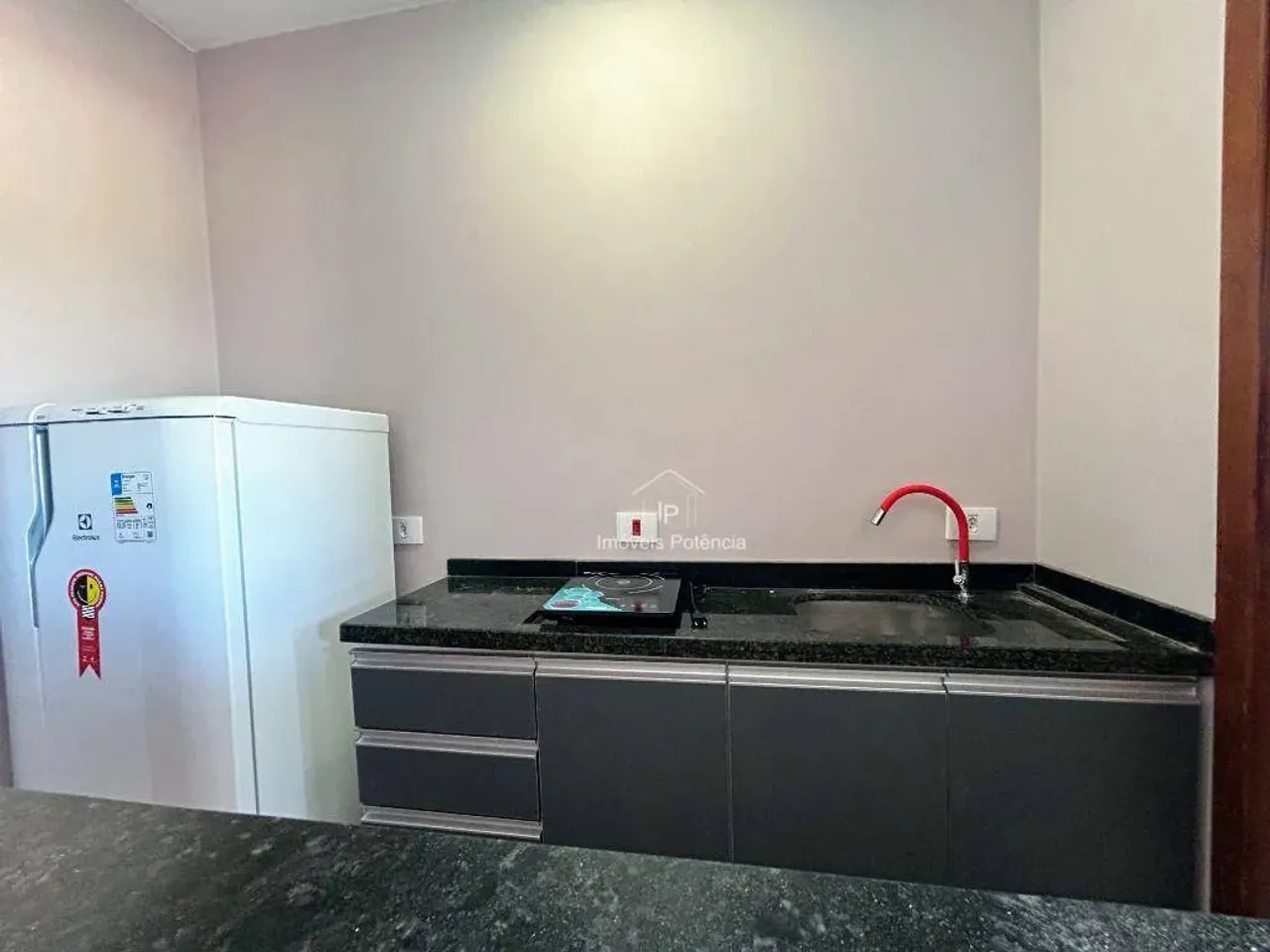 35 m² studio with 1 bedroom and 1 bathroom — photo 2