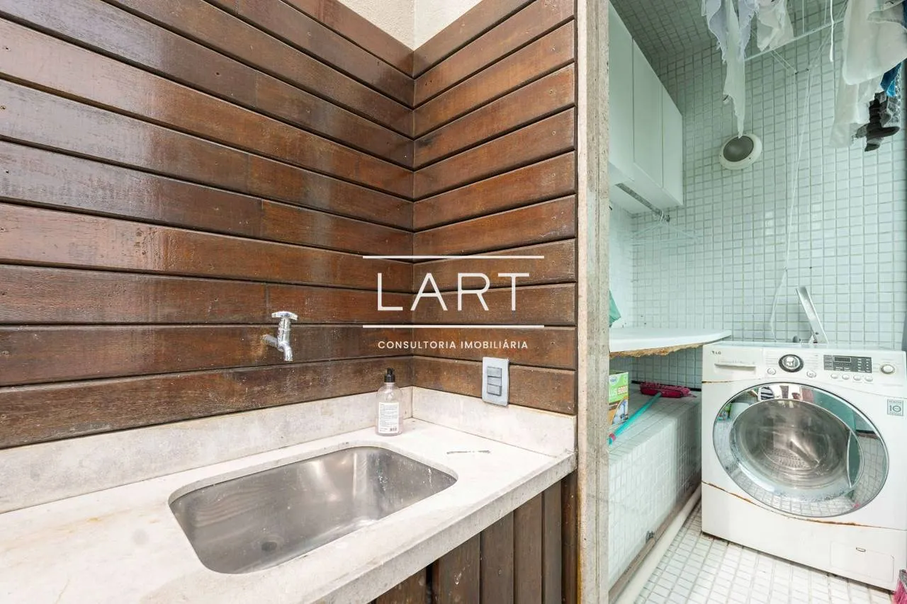 Джакузі та 2 спальні: квартира 170 м² — photo 25