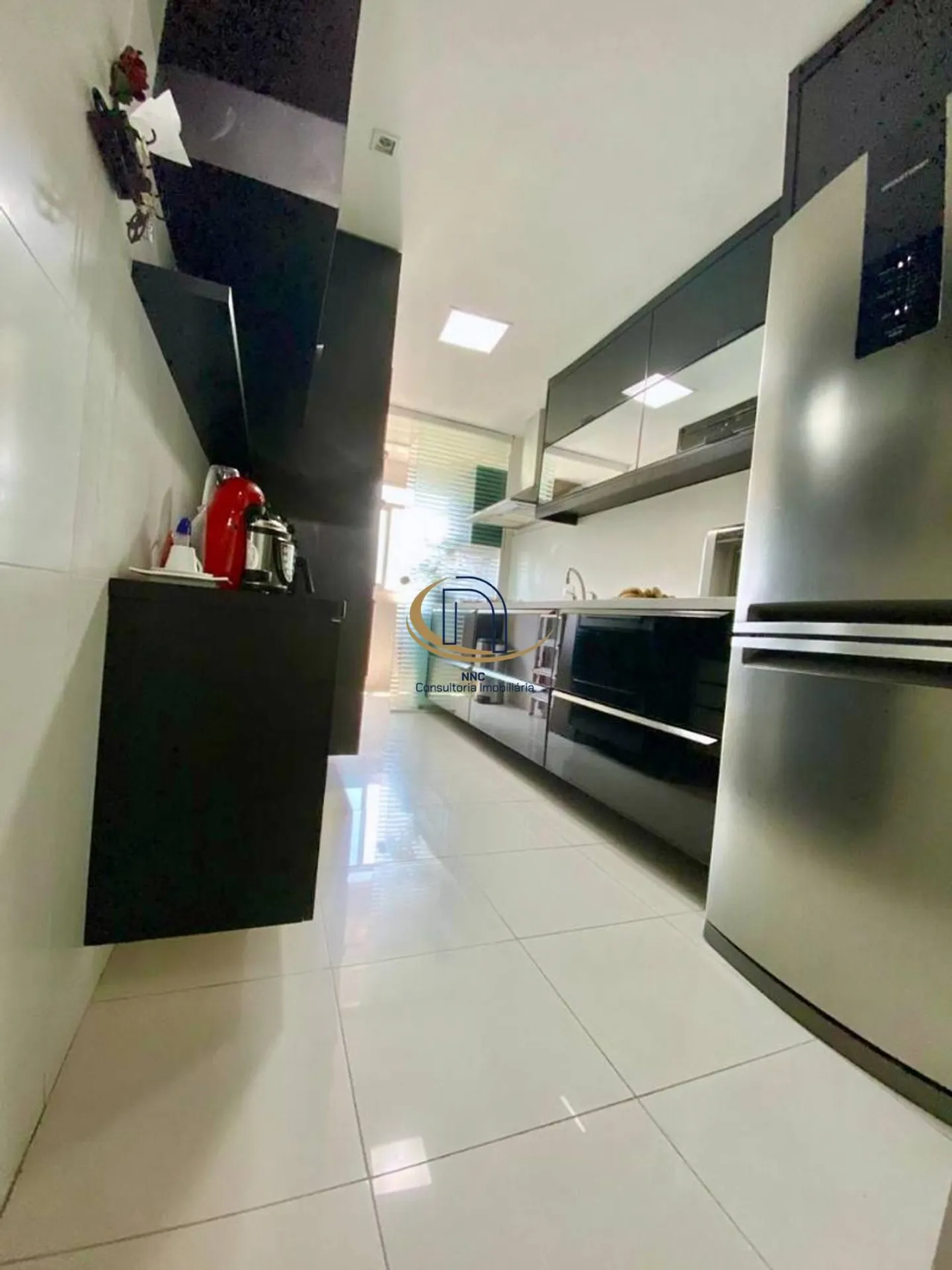 Apartment with 3 bedrooms, 5 bathrooms and 2 parking spots — photo 32