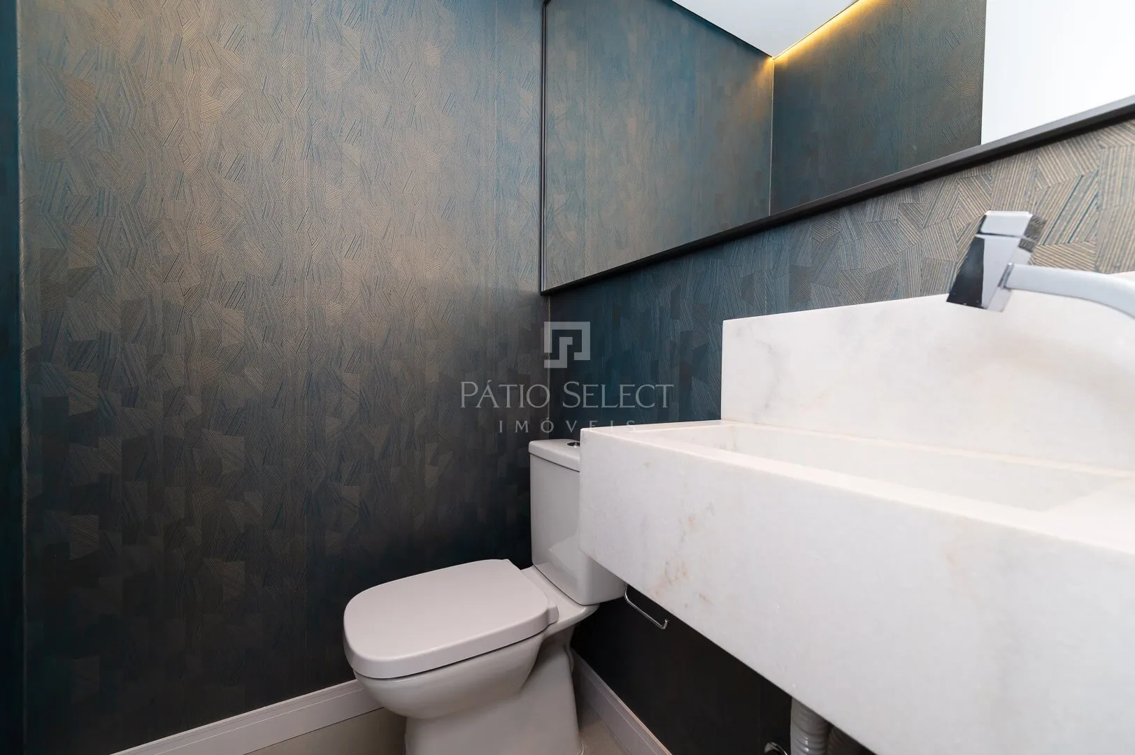 220 m² apartment with 3 en-suite bedrooms and 2 parking — photo 20