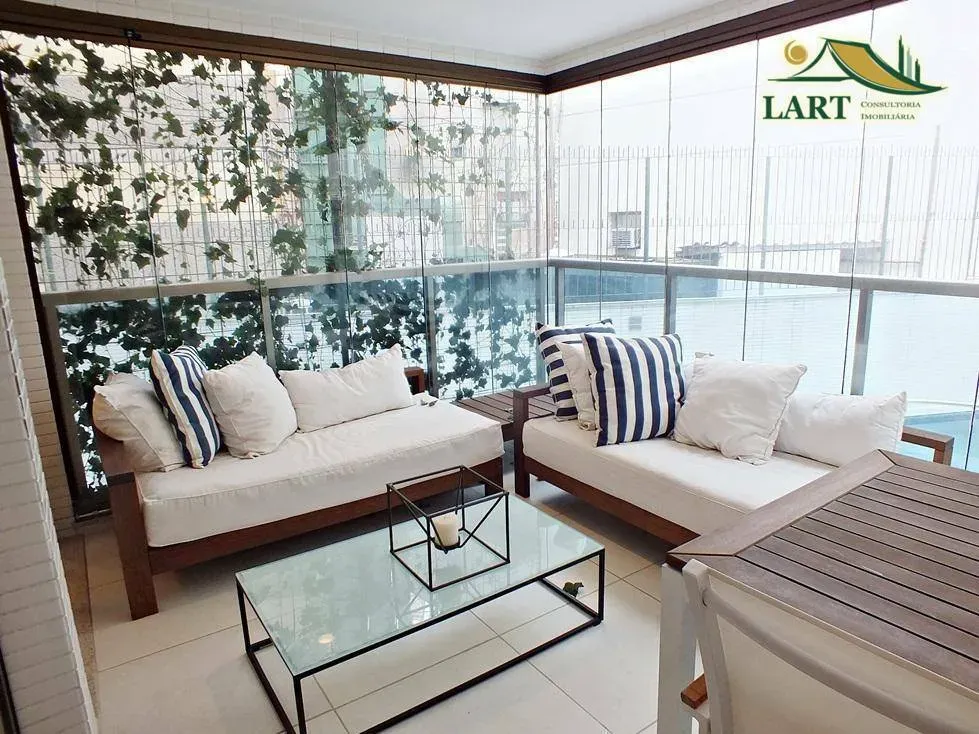 Apartamento com 2 dormitórios e varanda de vidro — photo 6