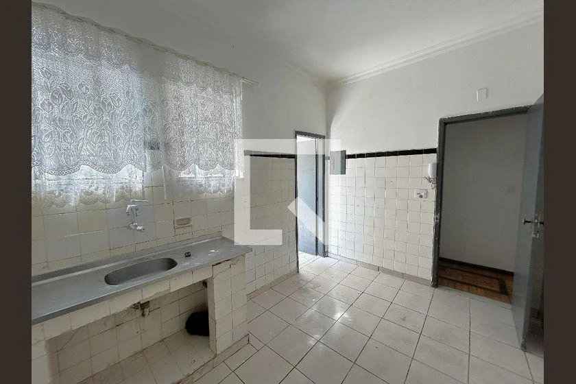 Деревянный пол или ламинат и 2 спальни: дом 80 м² — photo 14