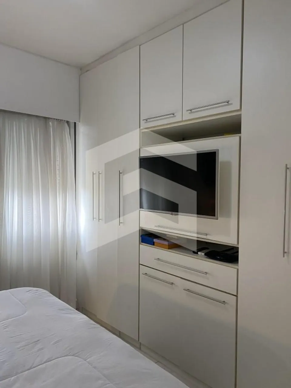 Home office in a 3-bedroom apartment, 90 m² — photo 9
