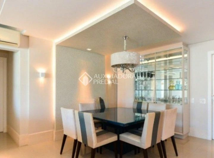 Apartamento amueblado con 2 dormitorios y 4 baños — photo 5