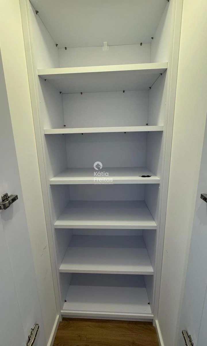 132 m² unfurnished apartment with 3 en-suites — photo 44