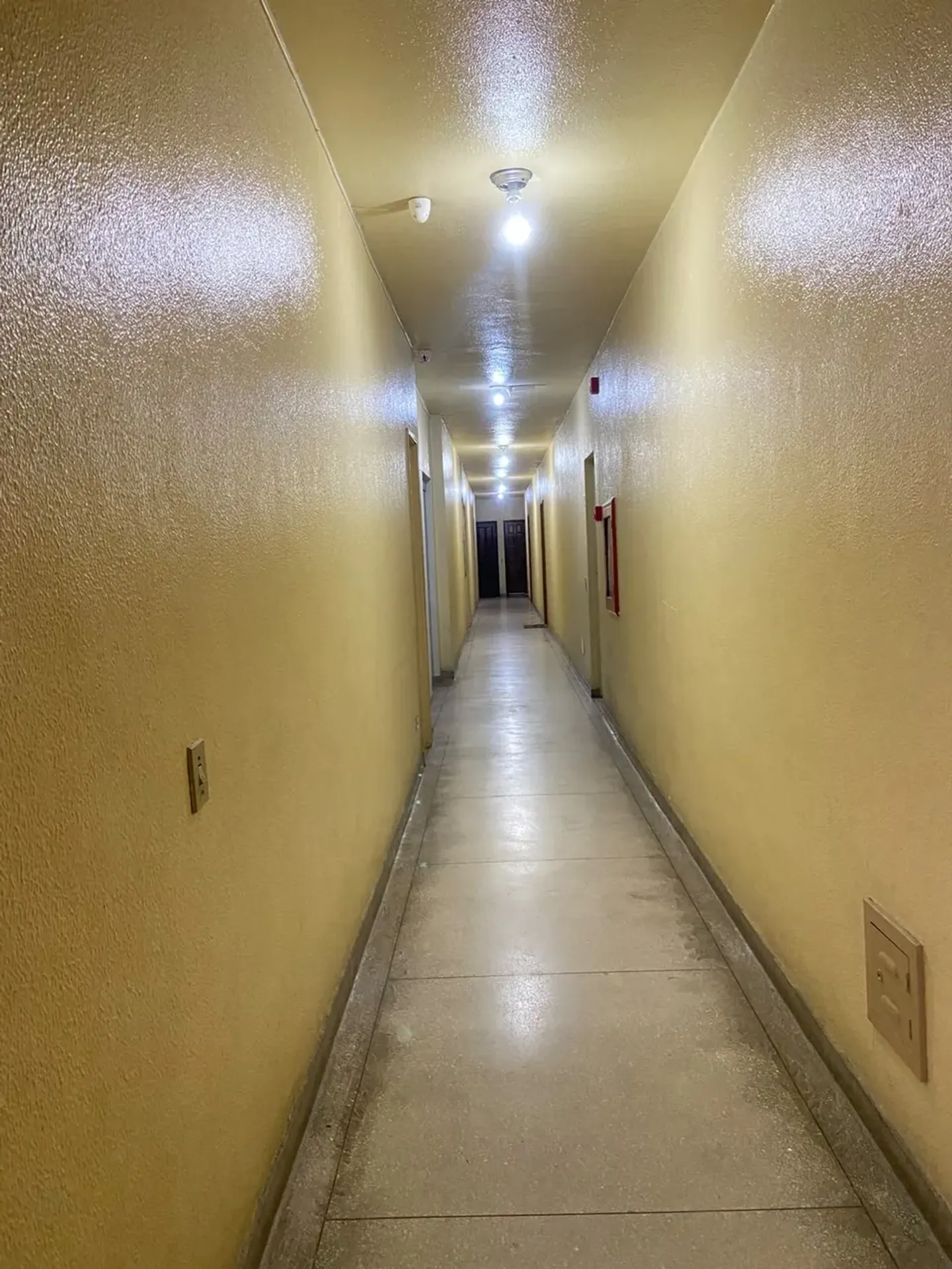 2-bedroom apartment with 2 bathrooms, 70 m² — photo 22