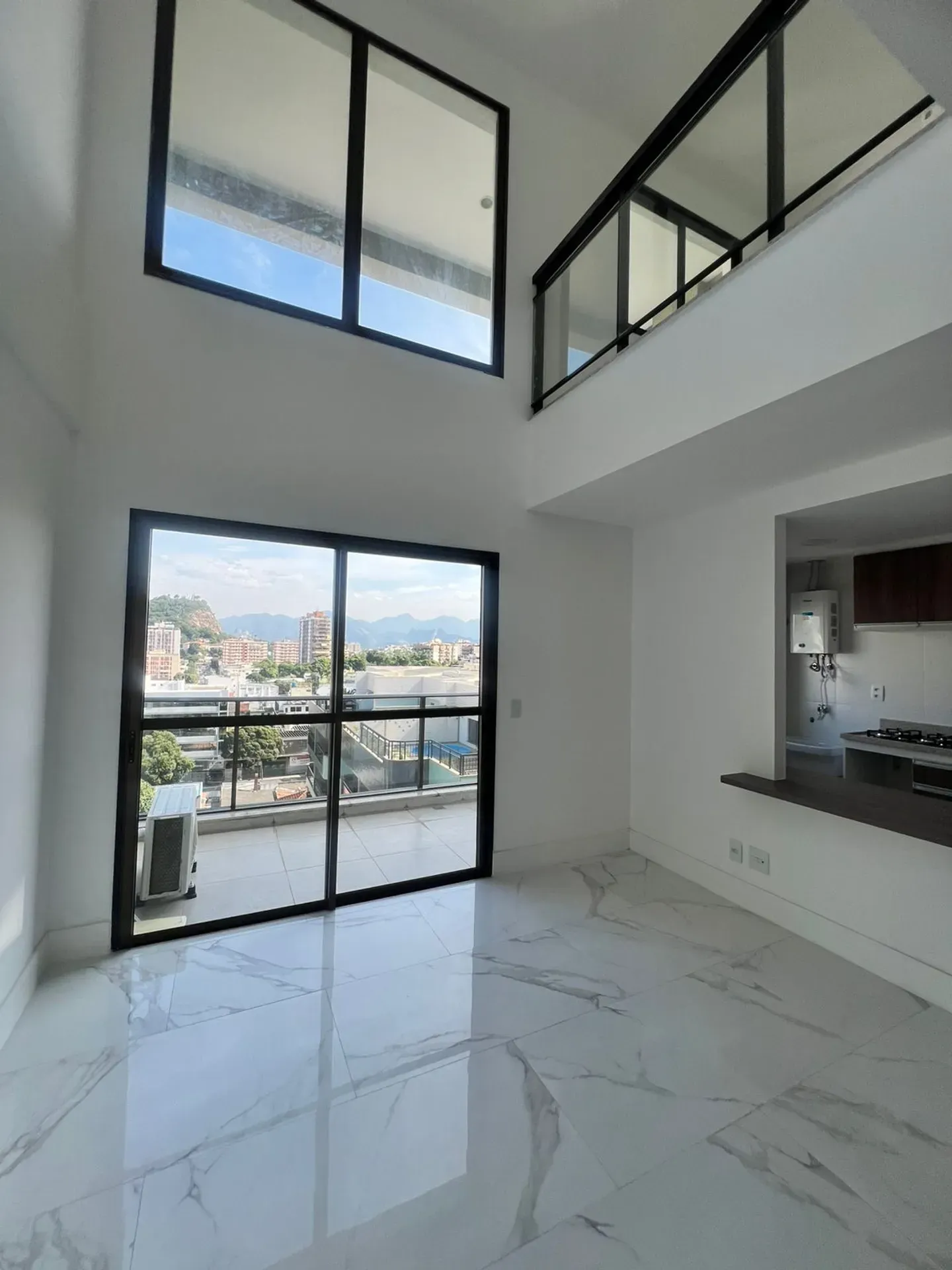 Apartment, 65 m², with a grill on the balcony — photo 3