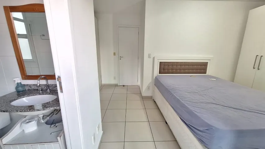 Furnished apartment with 2 bedrooms and 2 bathrooms — photo 11