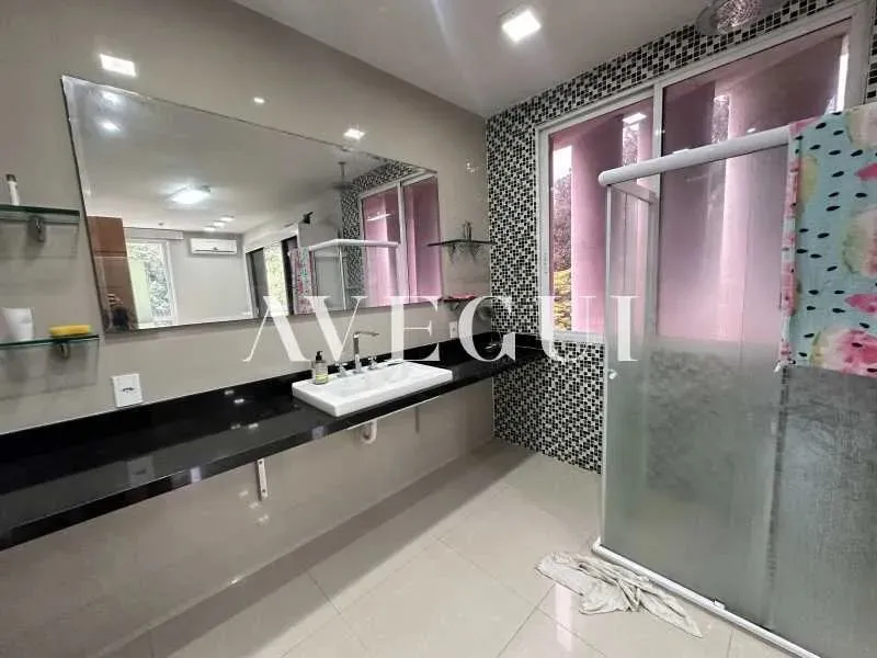 Furnished 5-bedroom apartment 200 m² with a closed kitchen — photo 15