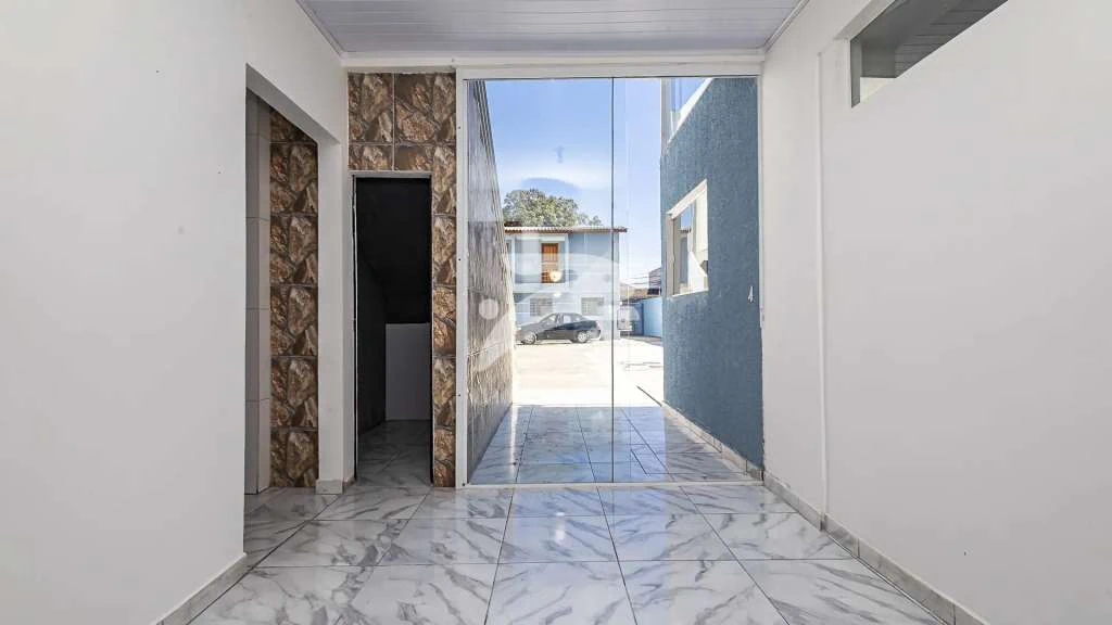 Apartamento de 2 dormitorios con suelo de azulejos — photo 4